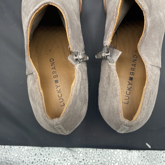 Lucky Brand Brixlee Gray Suede Ankle Boot 7.5 - Picture 5 of 10